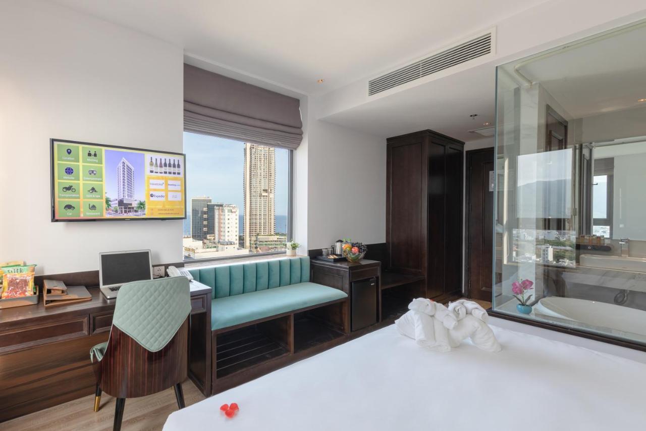 Cordial Grand Hotel Da Nang Beach - Infinity Rooftop Pool Luaran gambar
