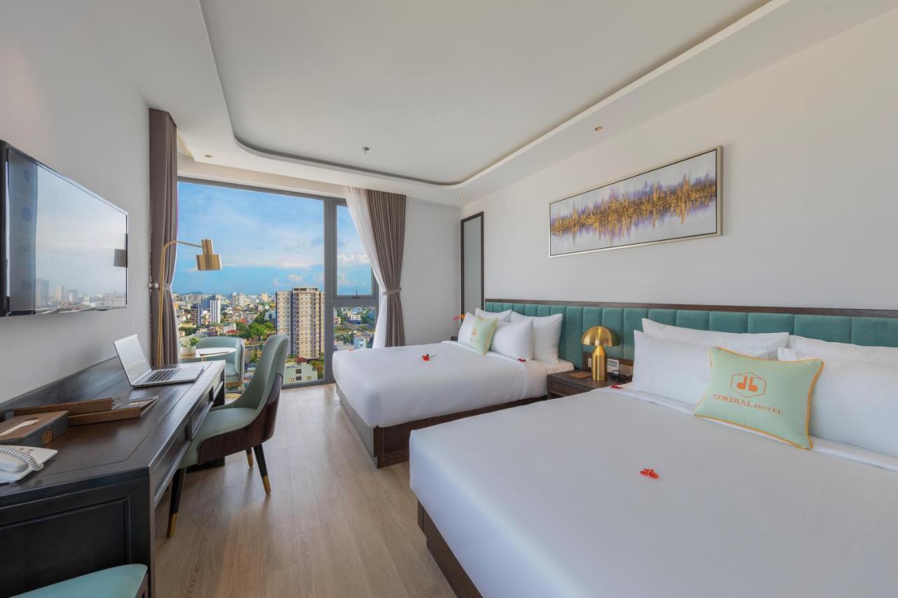 Cordial Grand Hotel Da Nang Beach - Infinity Rooftop Pool Luaran gambar