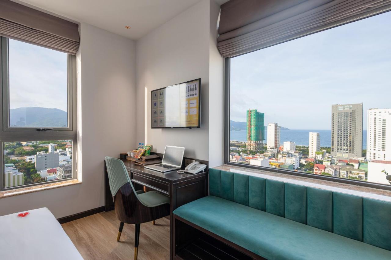 Cordial Grand Hotel Da Nang Beach - Infinity Rooftop Pool Luaran gambar